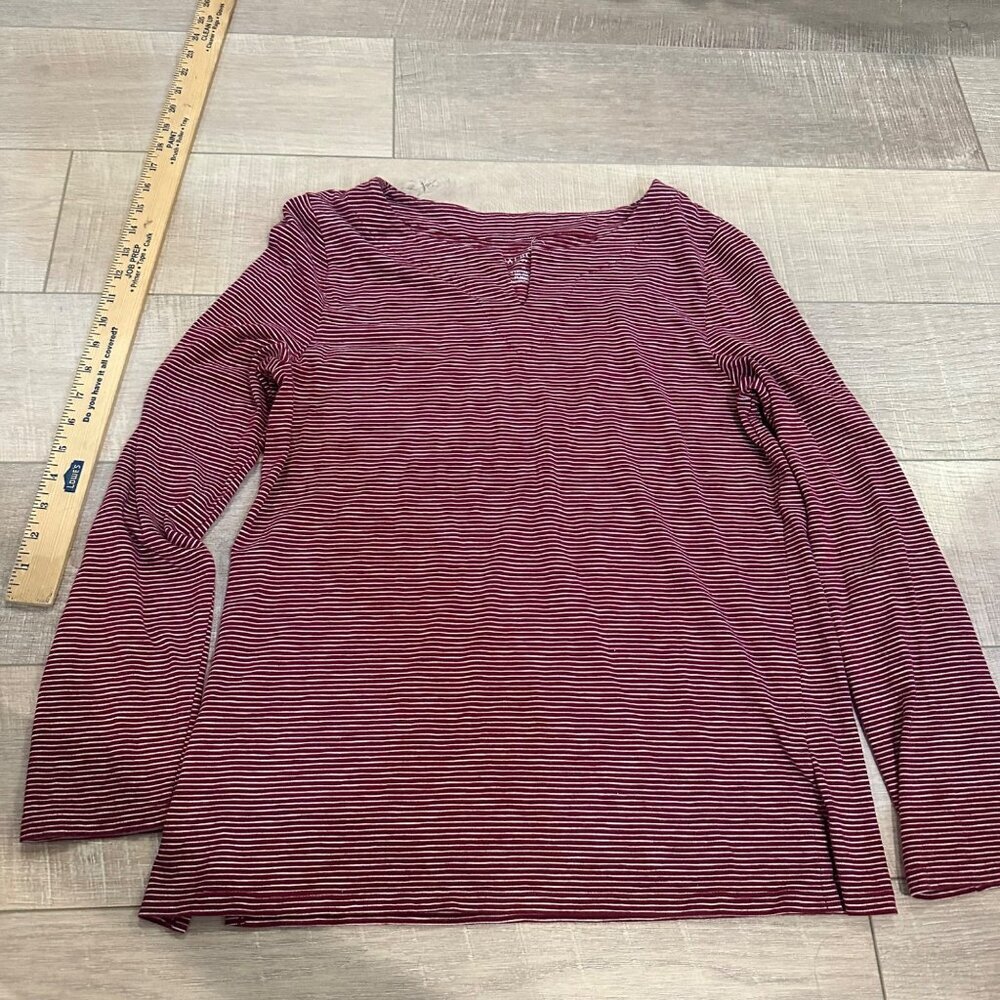 TALBOTS WOMENS BURGUNDY RED MEDIUM LONG SLEEVE T SHIRT
